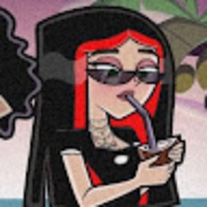 Meet your Posher, Caroline